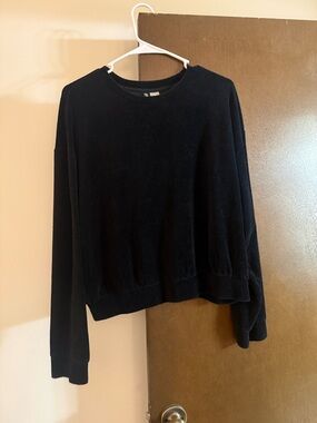 Black Velvet like Crewneck Sweatshirt - Classic Pullover
